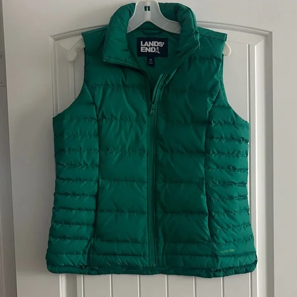 Lands' End Women’s M Emerald Puffer Vest - Picture 2 of 5